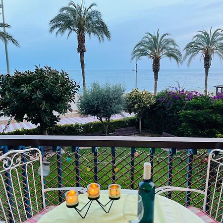 Brisas Del Mar Mediterraneo 아구아둘세 외부 사진