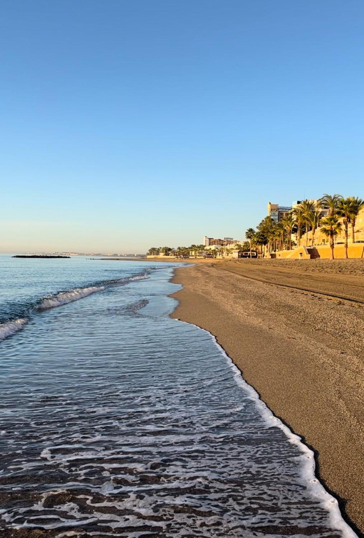 Brisas Del Mar Mediterraneo 아구아둘세 외부 사진